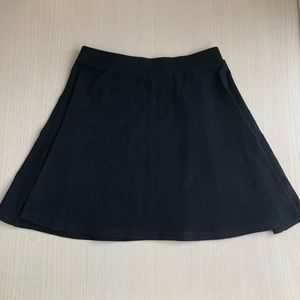 Kids - Black mini skirt